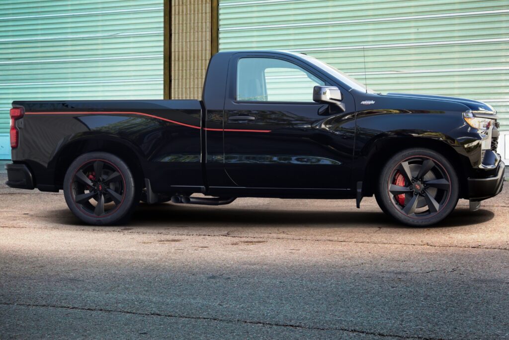 Manual Yenko Silvearado Side View