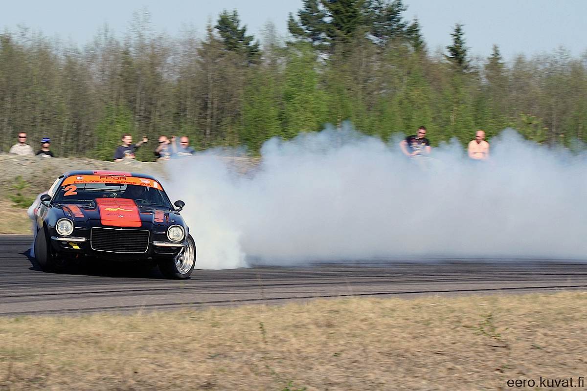 Video: Slick Sliding Second-Gen Camaro