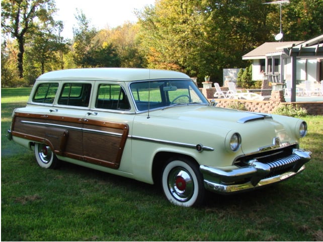 eBay Find: Beautiful '54 Montery Woodie Wagon
