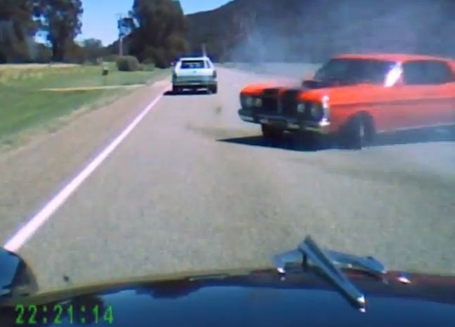Video: Two Classic Aussie Muscle Cars Lock Horns