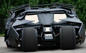 Video: Batman's Tumbler Batmobile - A Wicked Looking Thang
