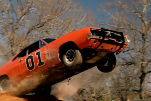 Video: AutoTrader Helps Duke Boys Replace General Lee During Pursuit