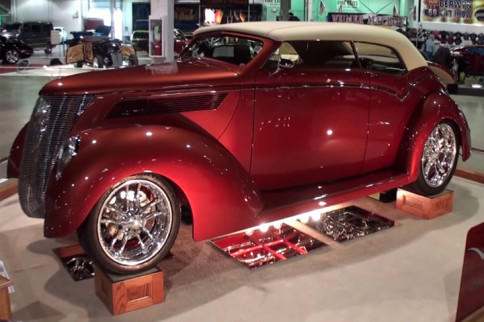 Video: '37 Ford Cabriolet Brings Class, Elegance To The Windy City