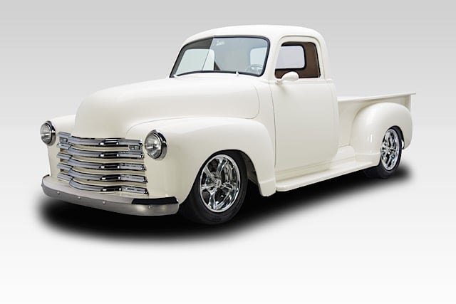Video: An Award Winning Silky White 1948 Chevrolet 3100 Up For Sale