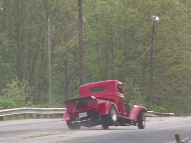 Video: A Little Truck Get's A Little Loose