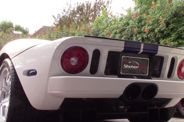 Video: Raucous Revving With A Ford GT And Challenger Hellcat