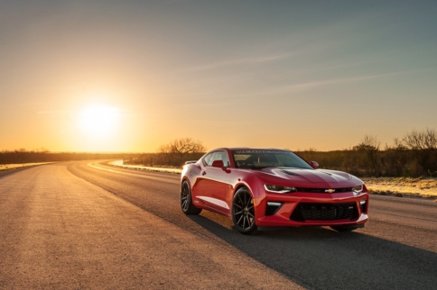 Video: Hennessy 2016 Camaro SS Goes 202 mph in Testing