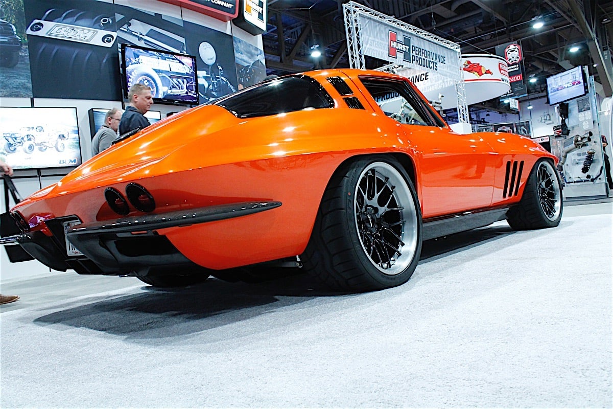 Video: This Widebody C2 Corvette Is Pro Touring Done Right.