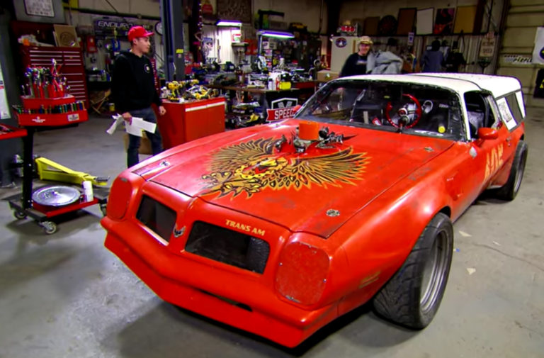 Video: Farmtruck and AZN Present The Latest Stablemate - Farmbird