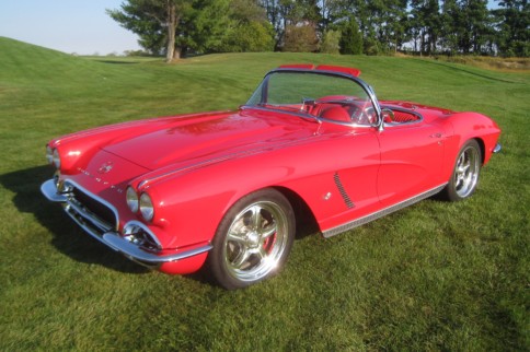 Ron Yingling Takes A Hands-On Approach To Building The Perfect ’62 Corvette