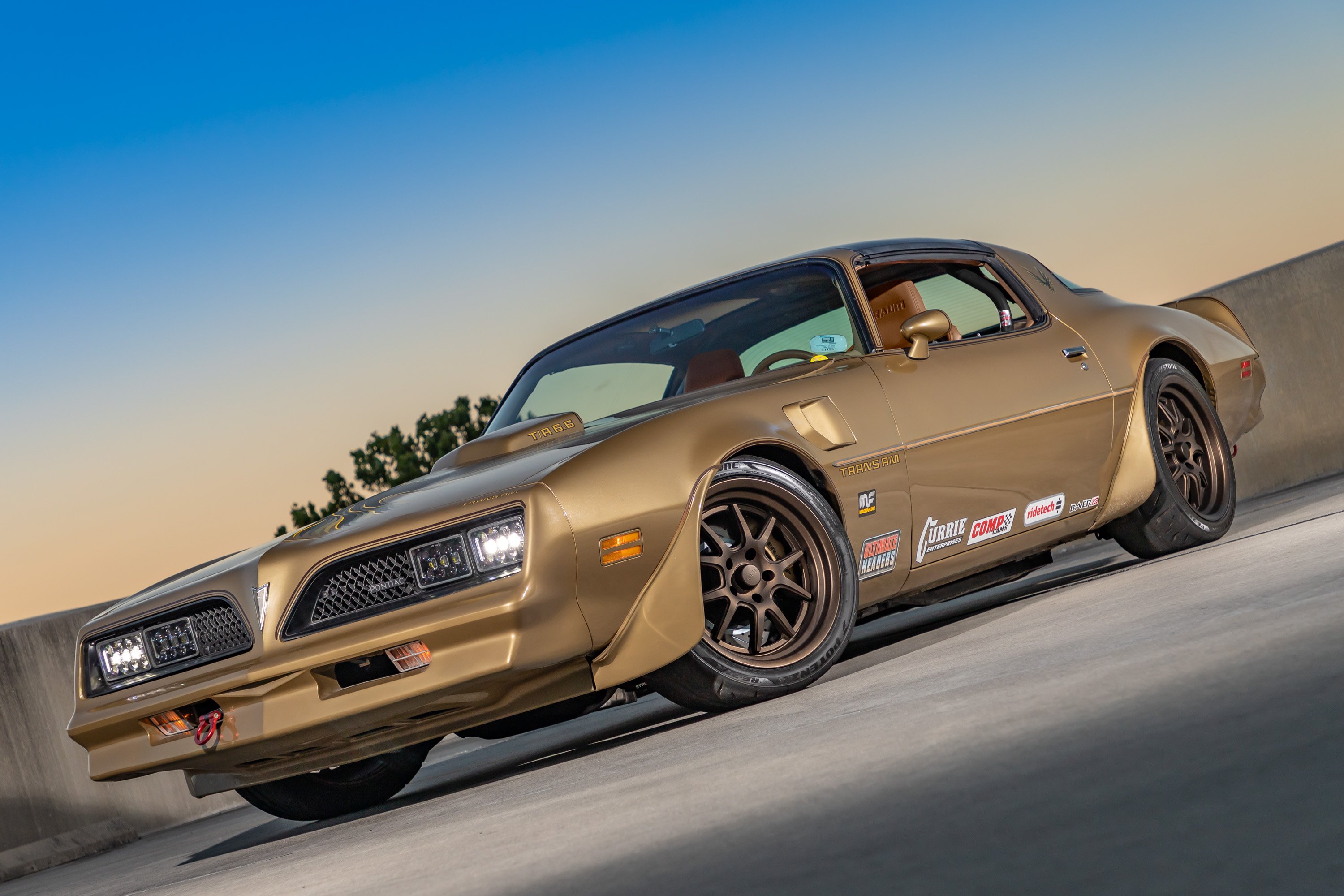 Chevrolet Camaro Рё Pontiac Firebird