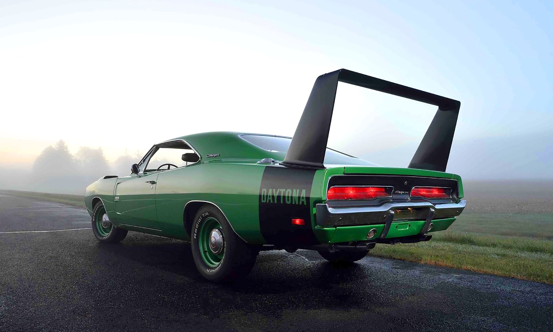 Dodge Charger Daytona 426 Hemi