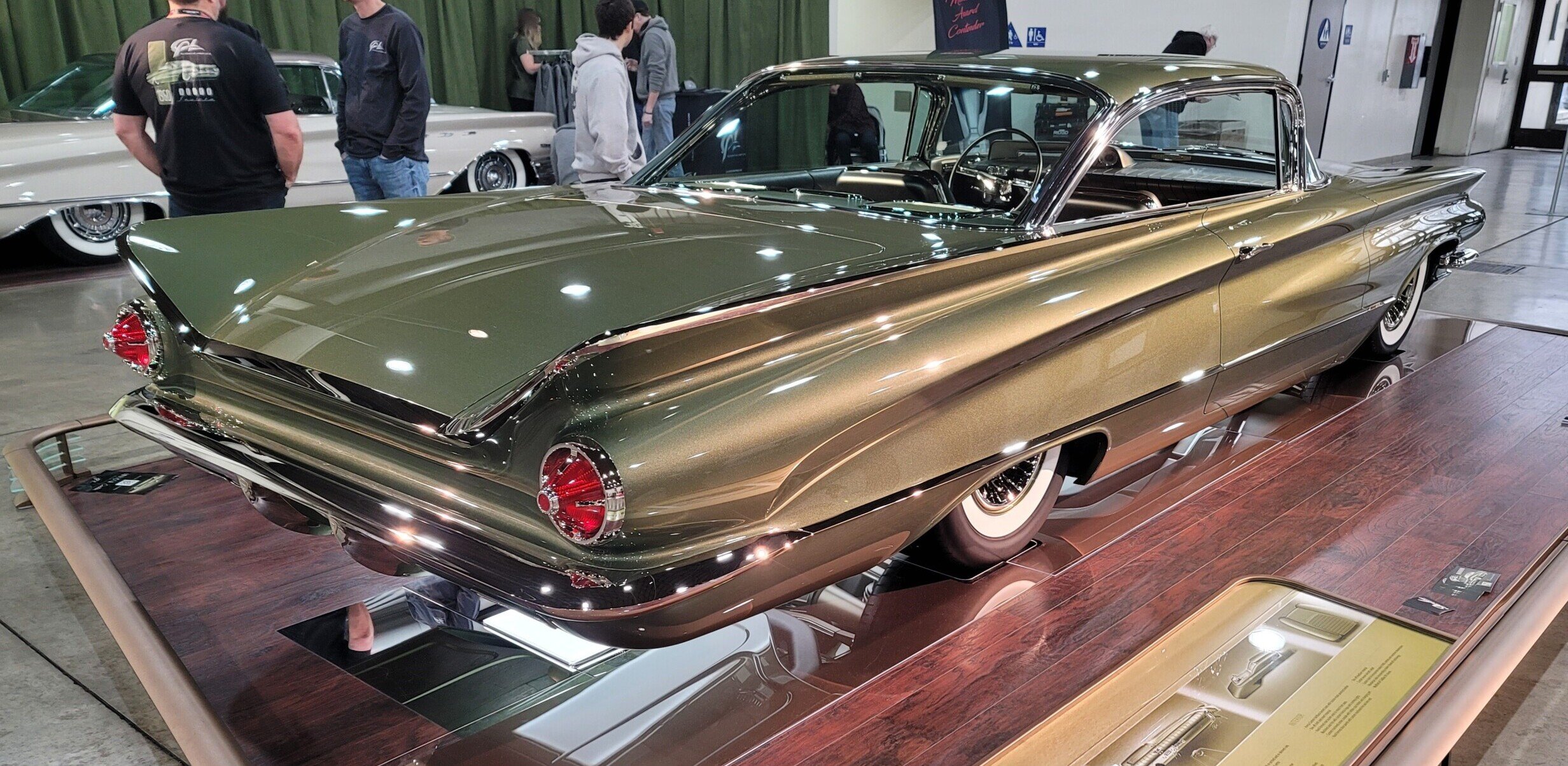 SEMA 2023 Andy Leach Wins Battle of The Builders