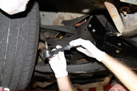 5 - installing the outer tie rod ends